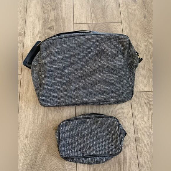 Fifth Ave travel bag with a mini bag used in good condition - Picture 2 of 5